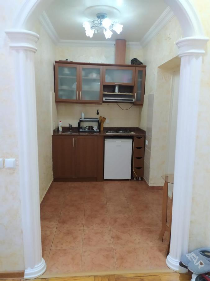 Apartment On 26 May Str บาทูมิ ภายนอก รูปภาพ
